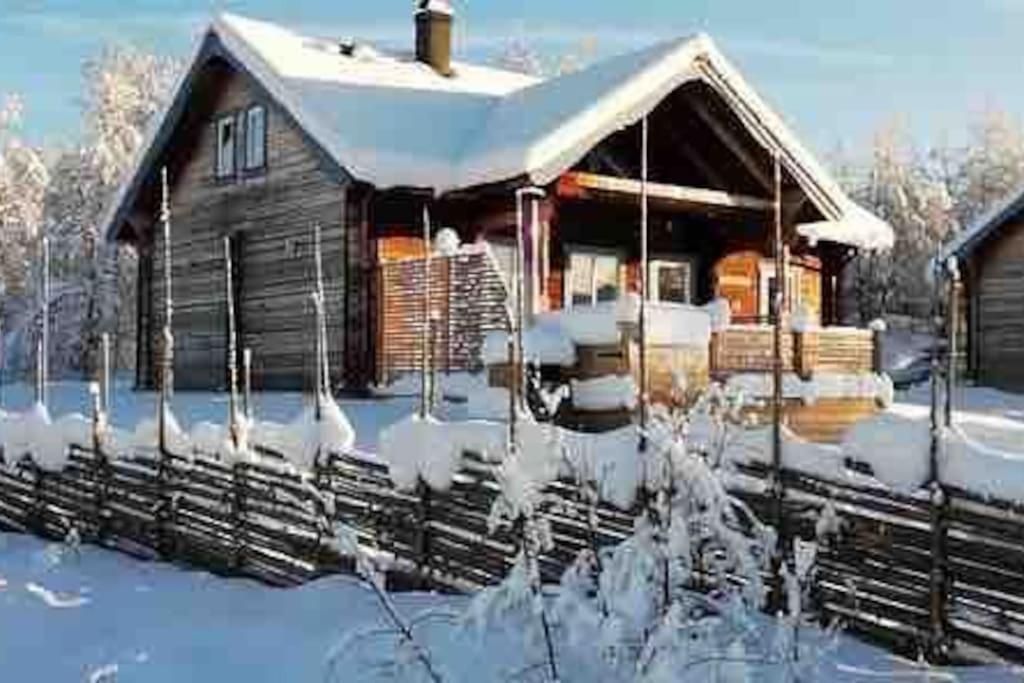 Cabin In Bruksvallarna Exteriör bild